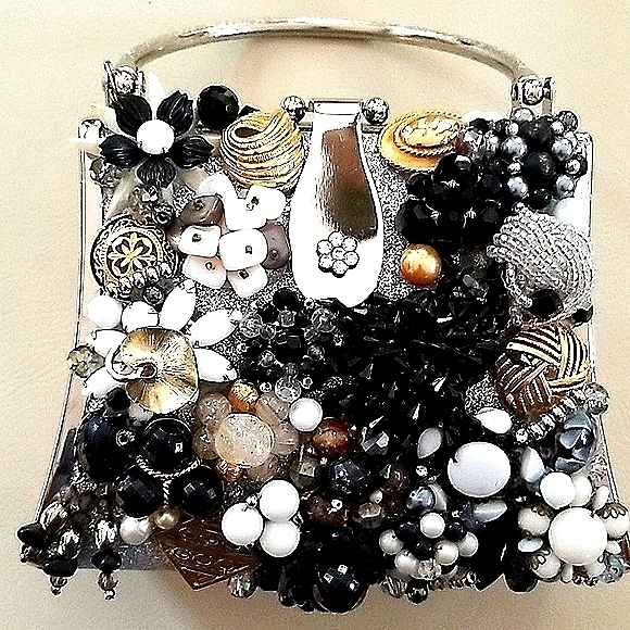 NWT Repurposed Vintage Jewelry Collage Beaded Metal Frame Handbag - Picture 6 of 16